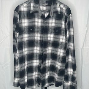 Slightly Used Black Checkered Mix Long Sleeve Eddie Bauer Button Down